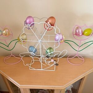 Colorful Easter Ferris Wheel and 3 Tulips  Egg Holders